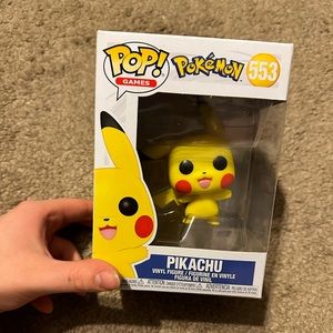 Pikachu Funko Pop 553